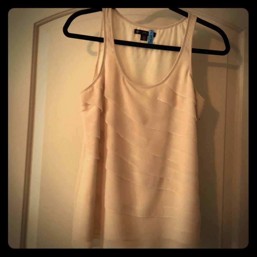 💛 Asymmetrical Ruffle Tank 💛 - Picture 2 of 8